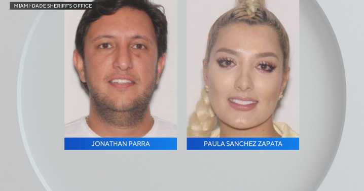 Two jewelers accused of selling counterfeit high