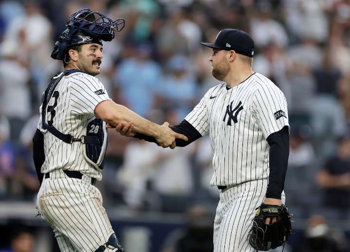 Yankees buzzing after critical takedown of Blue Jays