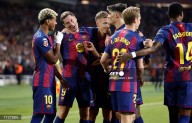 El Barcelona remonta ante la Real Sociedad y se pone líder