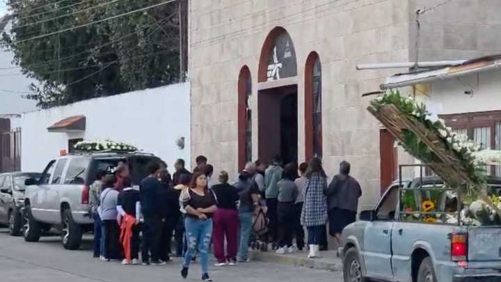 Realizan Misa de Cuerpo Presente en Perote a Jesús Israel, Estudiante Asesinado en CCH Sur