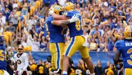 Holstein throws four touchdowns as Pittsburgh surges by Central Michigan