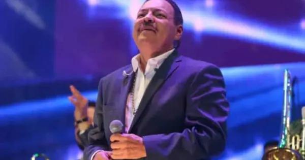 Julio Preciado, hospitalizado por neumonía