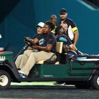 Dolphins star Hill suffers gruesome injury in Jets clash