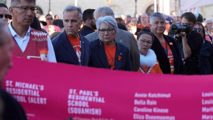 Memorial cloth names children forced to attend residential schools