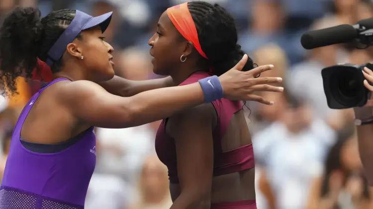 Naomi Osaka domina a Coco Gauff y regresa a cuartos de Grand Slam