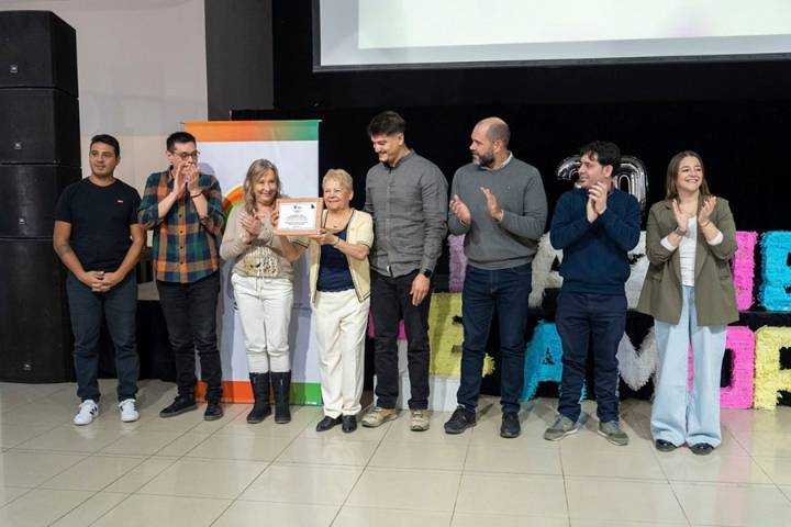 Emotivo festejo por el 30º aniversario del Hogar de Día “Lazos de Amor”
