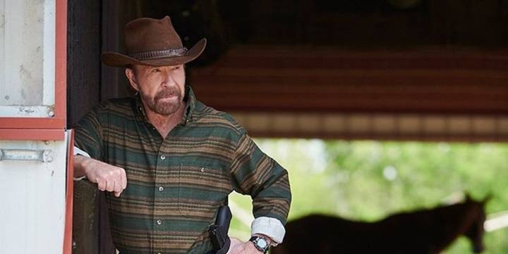 Chuck Norris a los 85 años: cuáles son los secretos de su longevidad y cómo es su rutina física