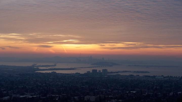 Residents of San Francisco Bay Area jolted awake by 4.3 magnitude earthquake