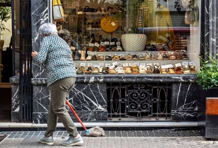 Los costes laborales continúan con su escalada aupados por la mejora de los salarios