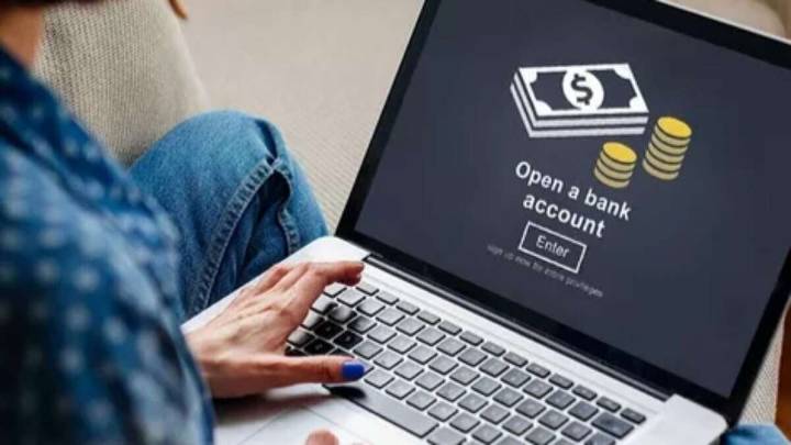 Visitors to Saudi Arabia can now open bank accounts
