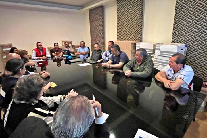Vecinos se reunen con autoridades para trabajar en conjunto en la rehabilitación de la calle Morelos de Pachuca