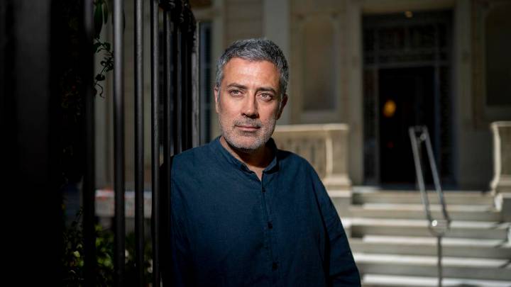 Andrea Bajani dinamita el patriarcado y la familia como "institución totalitaria" en 'El aniversario'