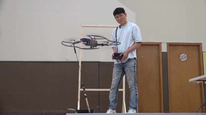 Holland man uses drone to paint amazing works of art