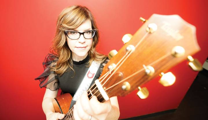 Lisa Loeb Prepares for Kids Day in the Park in San Jose
