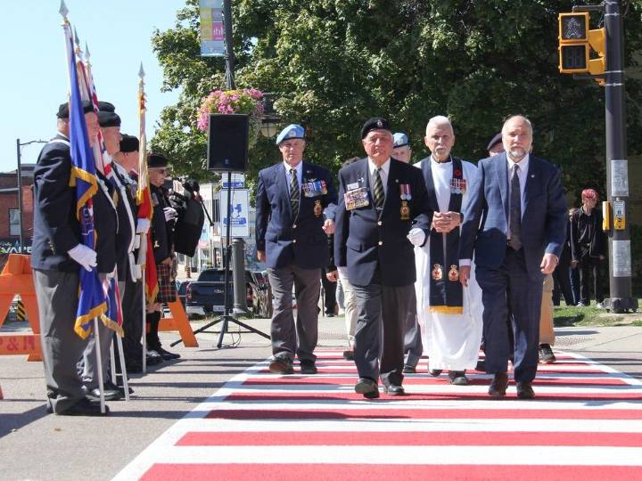 New crosswalk in Pembroke honours Canadian veterans