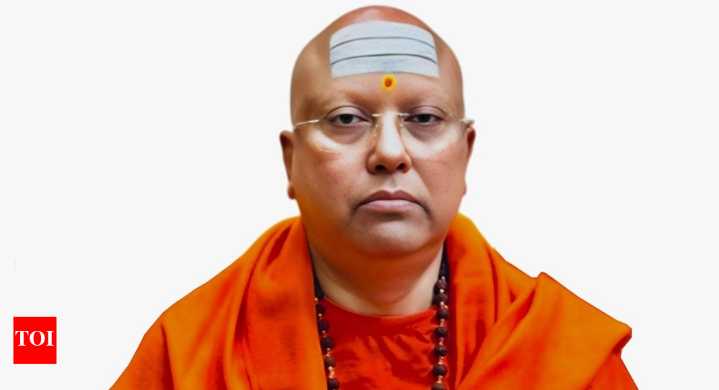 Delhi's 'godman' on the run: Female students tracked via CCTV; fake UN plates