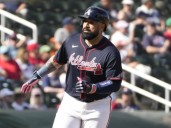 Sandy León regresará a las Grandes Ligas