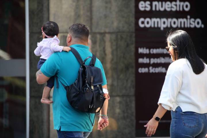 Estudio revela que costo de la crianza de un menor en Chile asciende a casi $600 mil mensuales