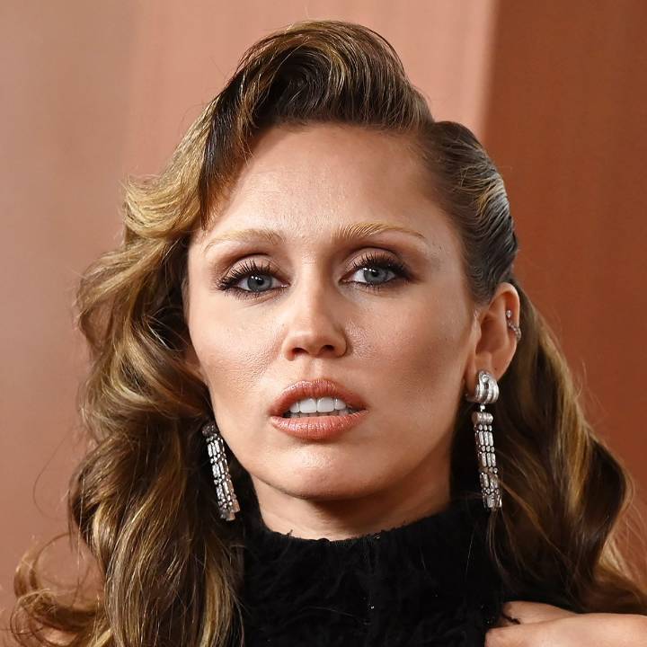 Miley Cyrus Drops 'Peace Offering' Song Dedicated to Her Dad Billy Ray