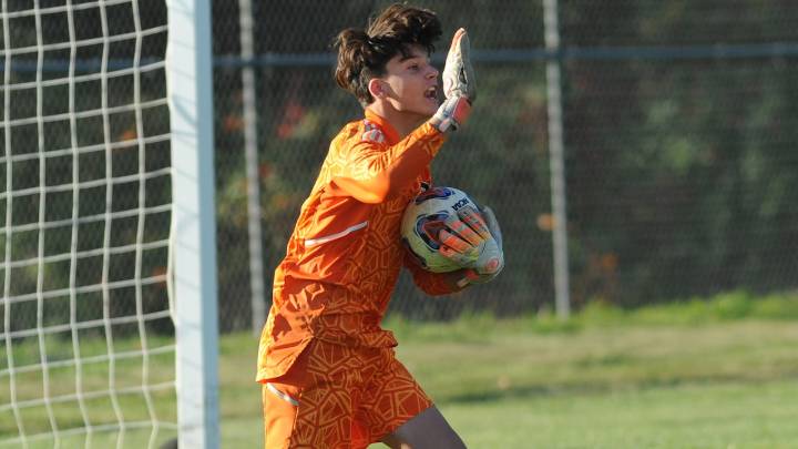 Zubert, Pitman blank Penns Grove for second straight shutout
