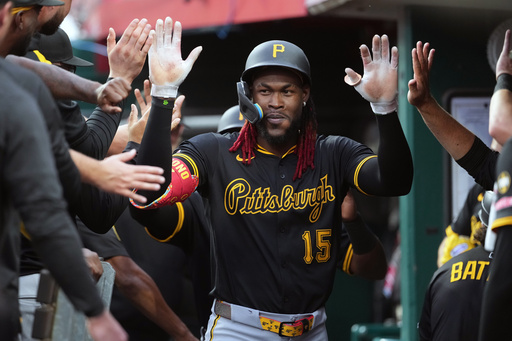Jonrón de Cruz ayuda a Piratas a vencer 4-2 a Rojos y romper su racha de cinco victorias