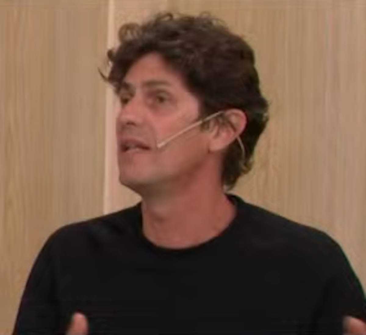 Lousteau advirtió sobre las consecuencias de "deberle" a EE.UU. por un préstamo del Tesoro