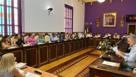 Cruce de acusaciones a cuenta de las nóminas del Patronato de Deportes