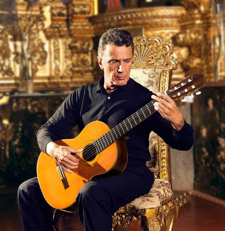 La guitarra del mestizaje: música y danza entre dos mundos» a cargo de Javier Echecopar