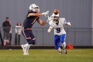 Football: Teddy Manikas takes Oswego past Geneva