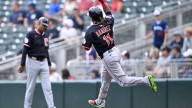 Streaking Guardians win 9th straight game, close in on Tigers