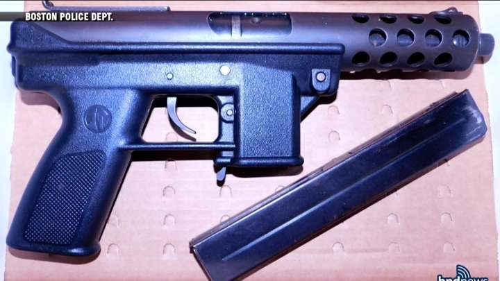 Boston Police: Traffic stop leads to firearm arrest, 2 teens taken into custody