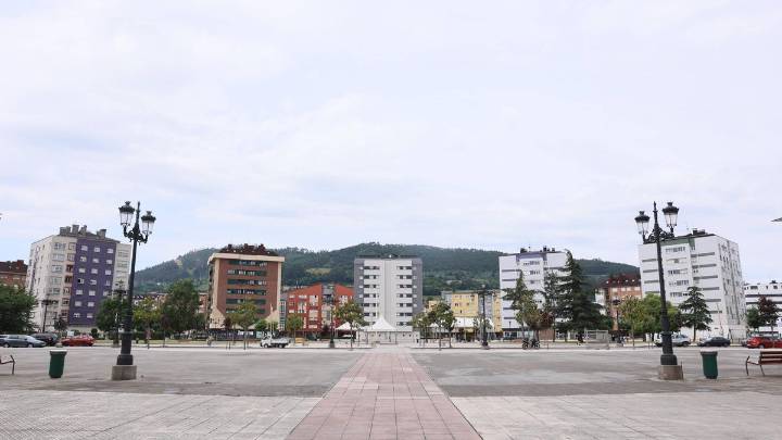 Adjudicados 90 puestos para el mercadillo de La Corredoria que aspira a ser "el mejor de Asturias"