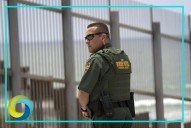 Arrestan a dos mexicanos en EE.UU. por estrangular a un agente fronterizo