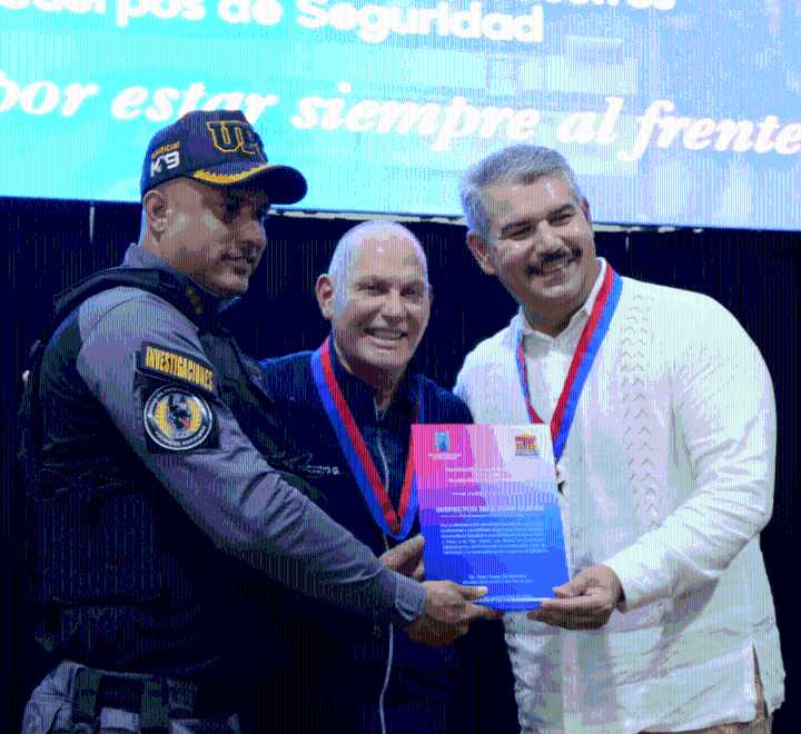 Gian Carlos Di Martino: “Bomberos de Maracaibo reciben equipos con estándar latinoamericano”
