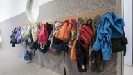 La jueza que investiga los presuntos abusos de un profesor cita a los 5 niños y a sus padres