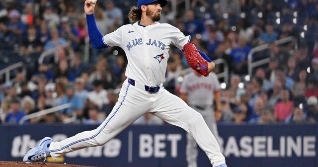 Playoff pressure is on for Blue Jays with five games left in MLB's regular season