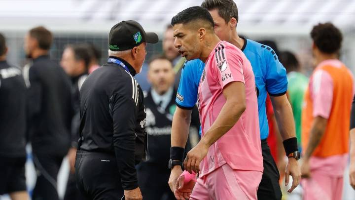Miami's Suárez banned 6 games for spitting at Sounders staffer