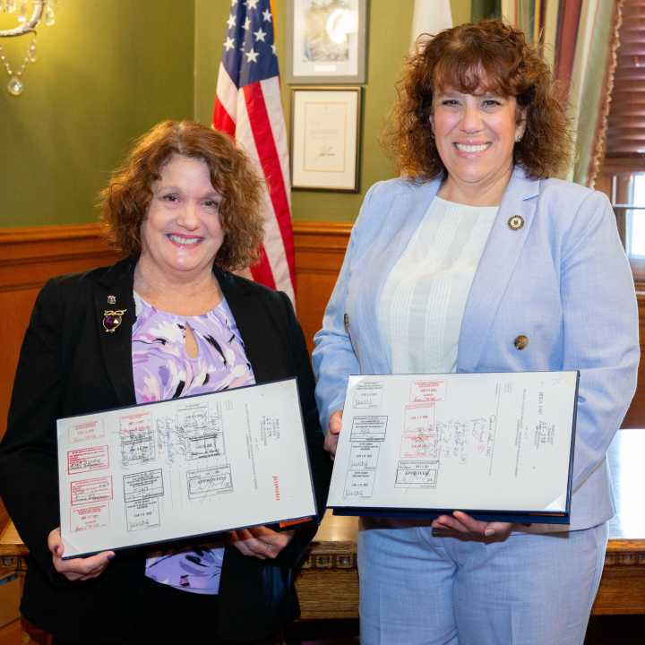 East Bay lawmaker sponsors bill that targets Alzheimer’s and dementia