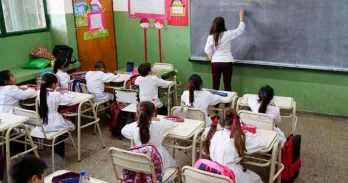 Malestar en las escuelas: denuncian errores informáticos que afectan los sueldos docentes