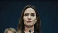 La actriz Angelina Jolie critica la censura en EE.UU. tras la cancelación de Jimmy Kimmel