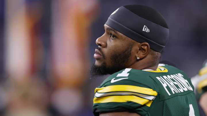 Micah Parsons briefly departs Packers