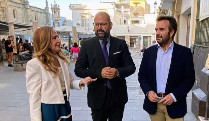 Teresa Jiménez – Becerril disertó en la Academia de Bellas Artes