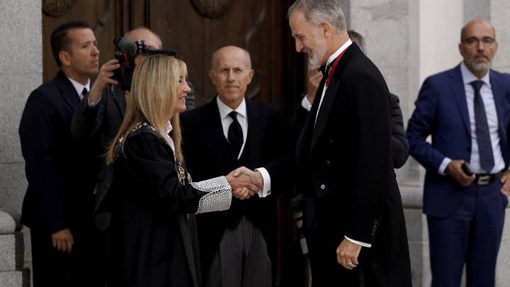 La presidenta del Poder Judicial califica de "impropias y rechazables en un Estado de derecho" las "insistentes descalificaciones a la justicia"