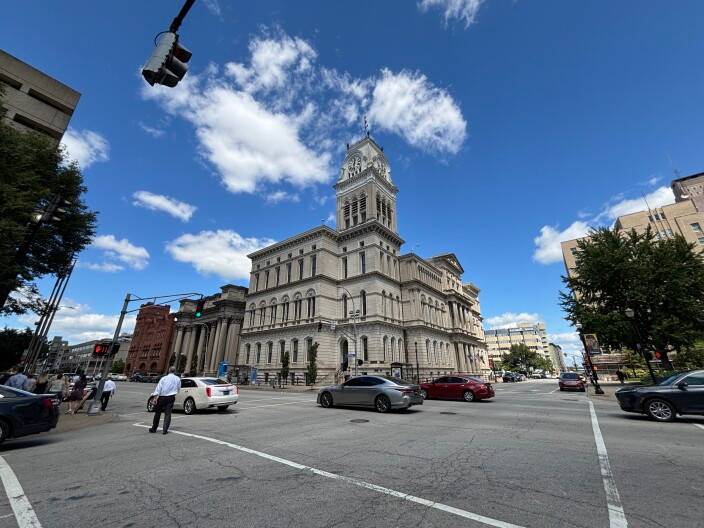 Louisville loosens restrictions on protests in public parks, streets