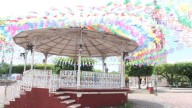 Vecinos afirman que plazuela y quiosco frente al Santuario de la Virgen del Rosario está ‘en el olvido’
