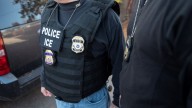 Agente de ICE que Mató a Migrante Mexicano en Chicago Dijo que No le Pasó "Nada Grave"