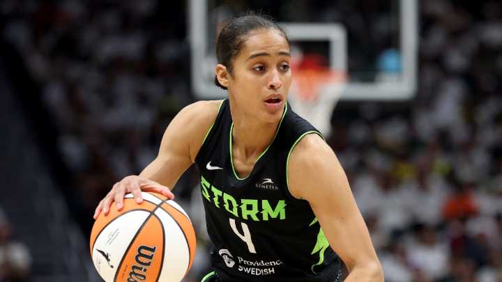 WNBA playoffs: Seattle Storm show 'composure' with stunning fourth-quarter comeback to upset Aces in Game 2