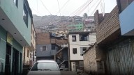 Independencia: presunta banda criminal deja mensaje extorsivo en vivienda equivocada