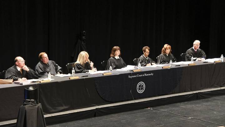 State Supreme Court strikes down Lexington's no-knock warrants ban
