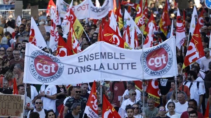 Decenas de detenidos en Francia en las primeras horas de la protesta sindical